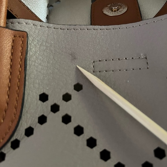 Louenhide Baby Bermuda Tote Bag Cut Outs Vegan Leather Putty New Contemporary - Picture 9 of 9